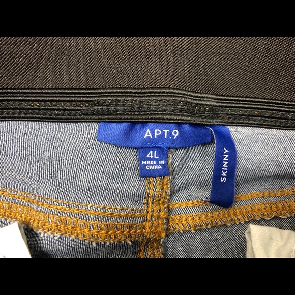 3 Pairs Apt 9 Size 4L Tummy Control Skinny Jeans - Picture 6 of 8